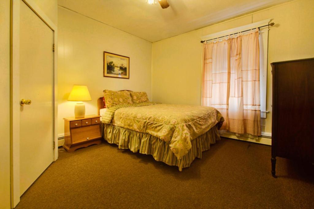 On Main Apartment